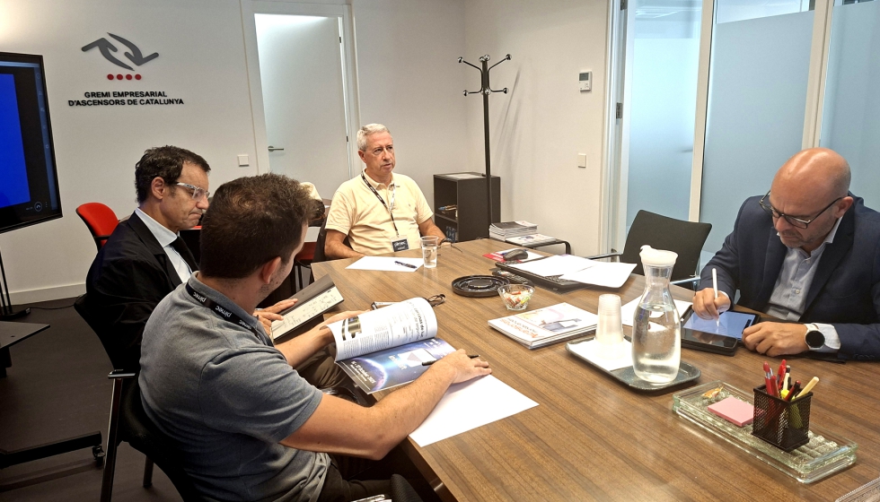 Formacin, informacin y subvenciones son algunos de los ejes sobre los que ha trabajado la Junta del Gremio durante los ltimos aos...