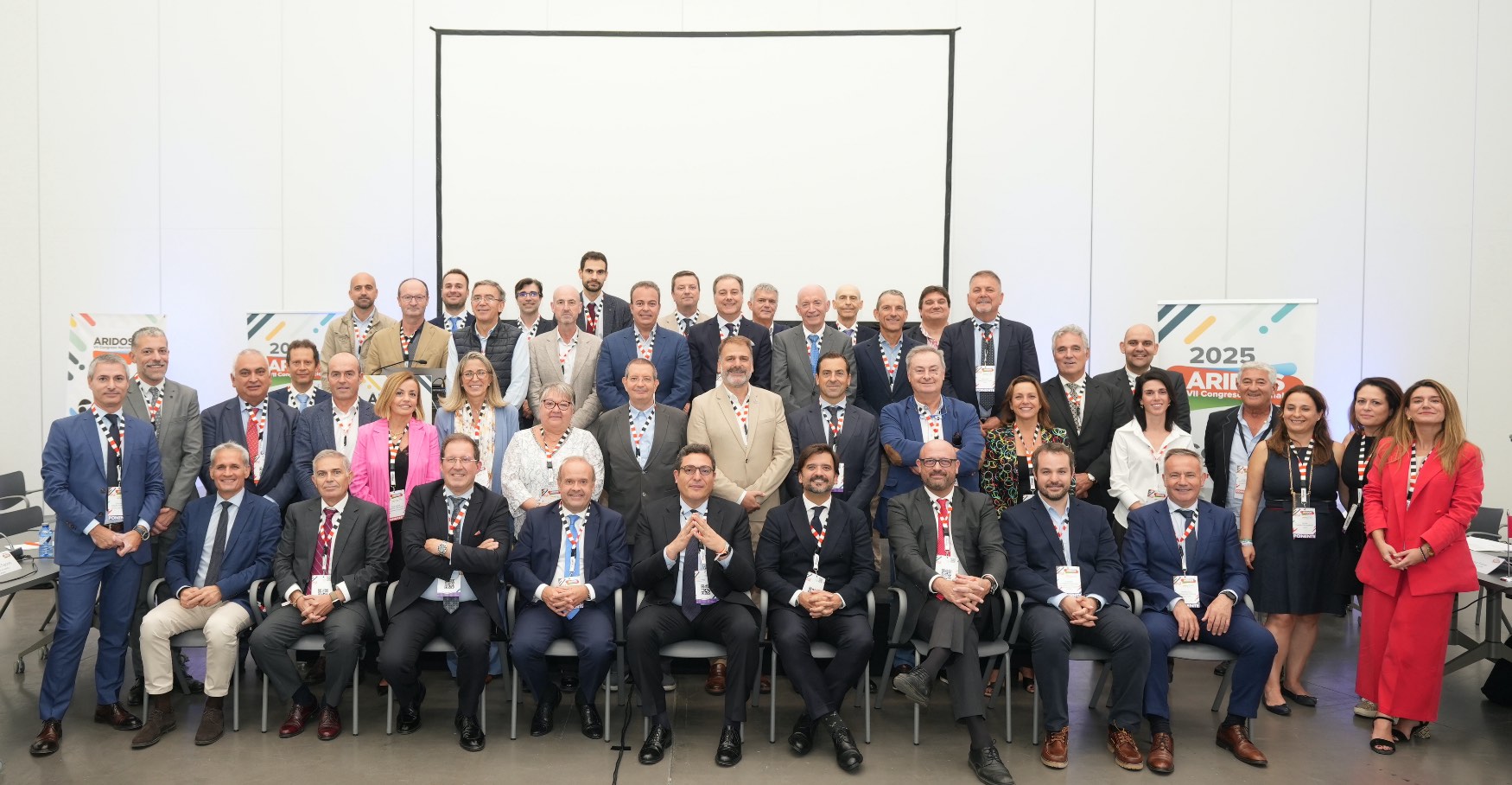 Foto de familia de la reunin de los directores generales de Energa y Minas