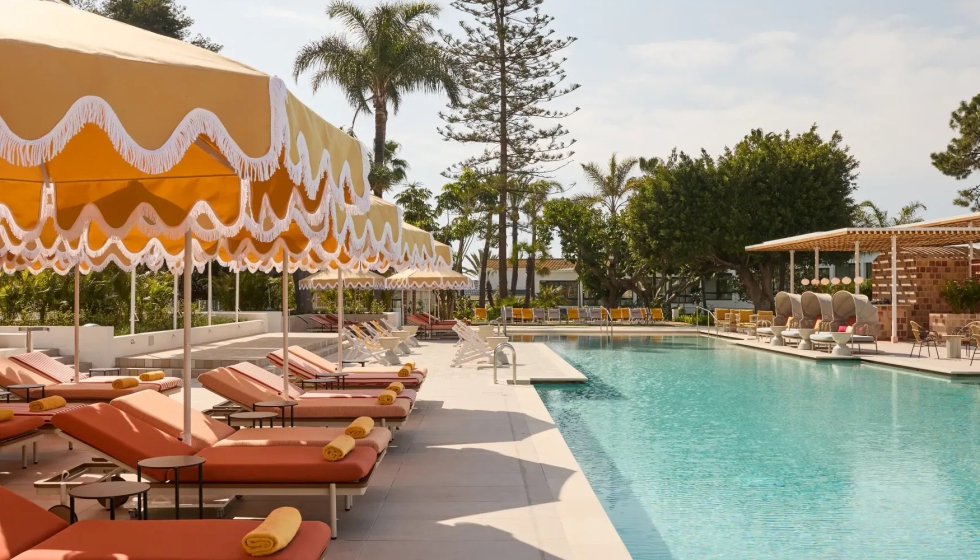 Andaluca es la regin con el. Parque ms amplio de piscinas del pas