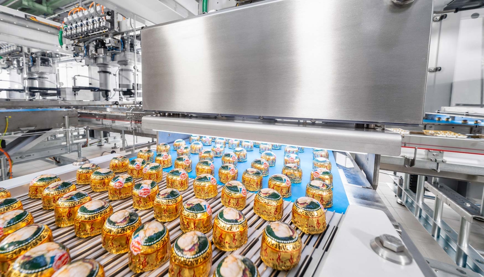 Los esc�neres 2D (mitad superior de la imagen) combinan varias im�genes del tama�o de un p�xel para formar una imagen superficial bidimensional...