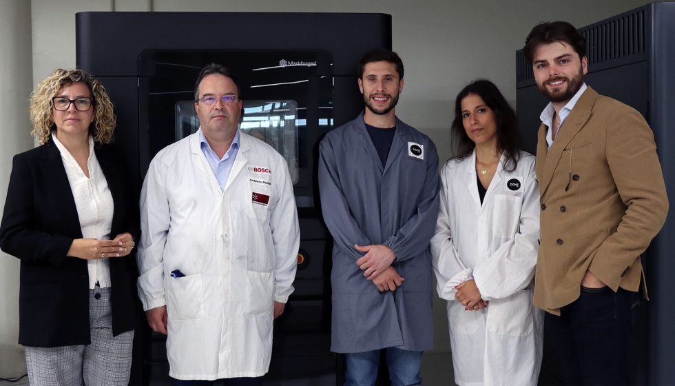 Na foto, Inma Vzquez, diretora de Vendas da Markforged para Frana e Pennsula Ibrica, Antnio Pontes, diretor do Done Lab, Leandro Fernandes...