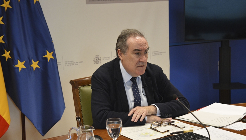 Emilio García Muro, director general de Sanidad de la Producción Agroalimentaria y Bienestar Animal del Ministerio de Agricultura... Emilio García Muro, director general de Sanidad de la Producción Agroalimentaria y Bienestar Animal del Ministerio de Agricultura...