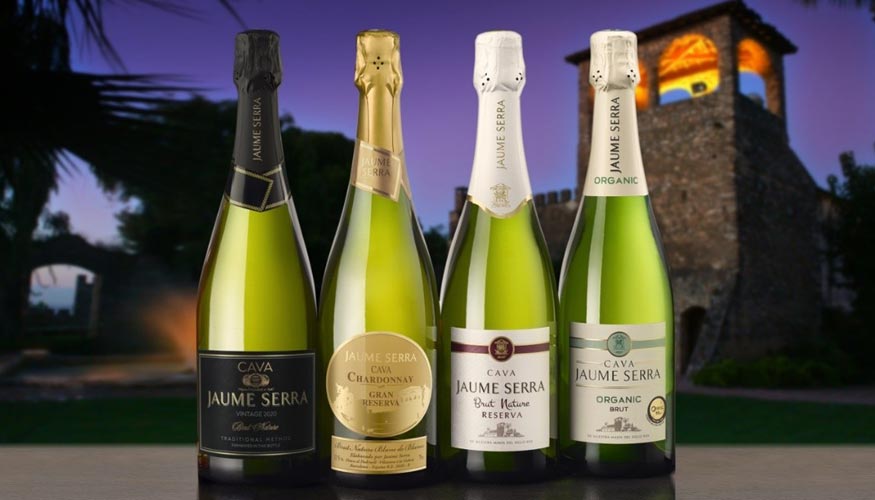 Jaume Serra, bodega propiedad del Grupo Garc�a Carri�n, presenta la nueva botella CAVA LITE, con un peso de 750 gramos...