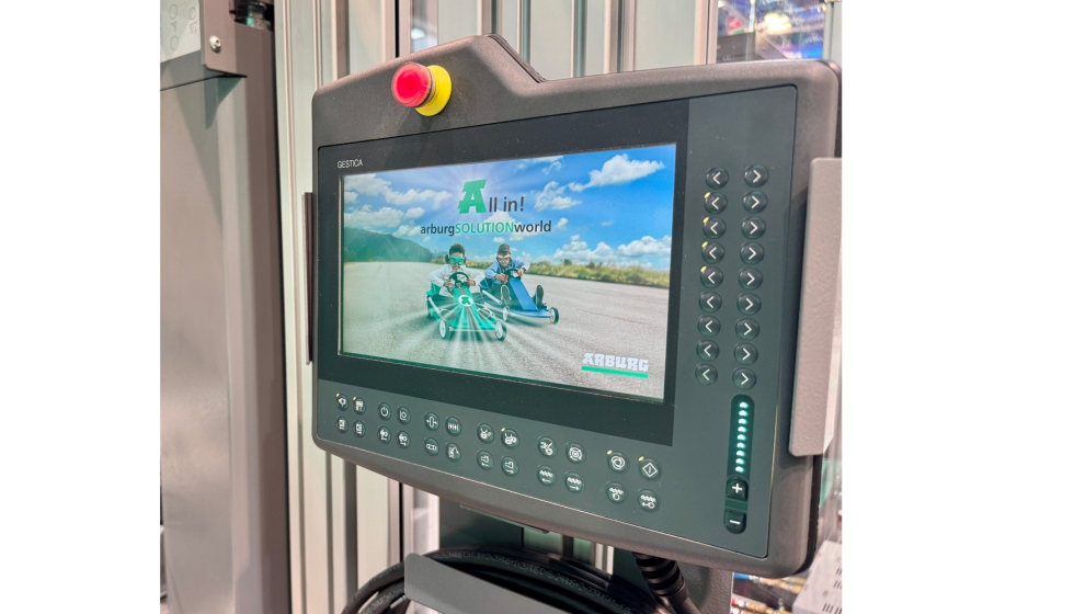 Digitalizacin: Arburg tambin mostr numerosos productos y servicios inteligentes en la K 2025...