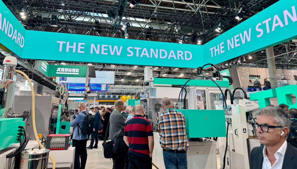 Vista general del stand de Arburg en K 2025: 1.400 m dedicados a la innovacin