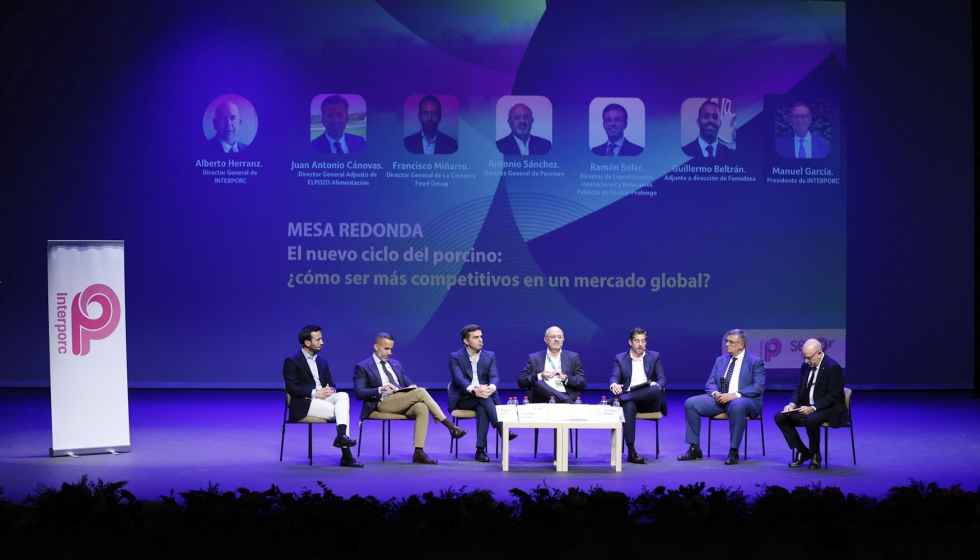 Mesa redonda durante el Foro Porcino Murcia Interporc