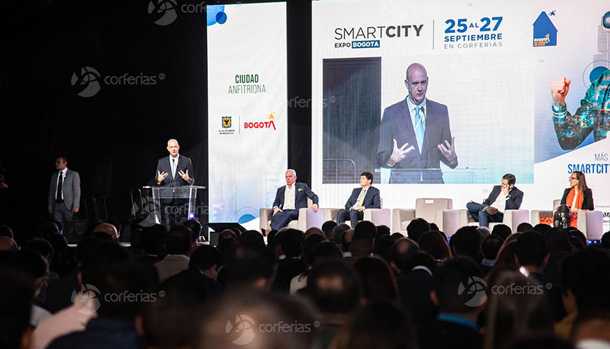 El Smart City Expo Cartagena contar� con una amplia zona expositiva, que reunir� a empresas l�deres en desarrollo urbano como NEC, ABIT, Movistar...