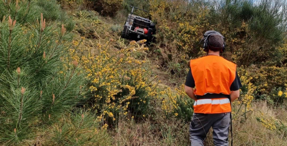 RoboFIFTI es capaz de operar en pendientes superiores al 60%