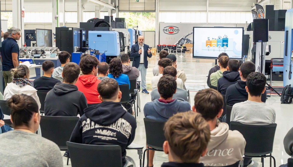 Las jornadas contaron tambin con presentaciones, entre otras de la Divisin Robtica, a cargo de Ral Gaspar