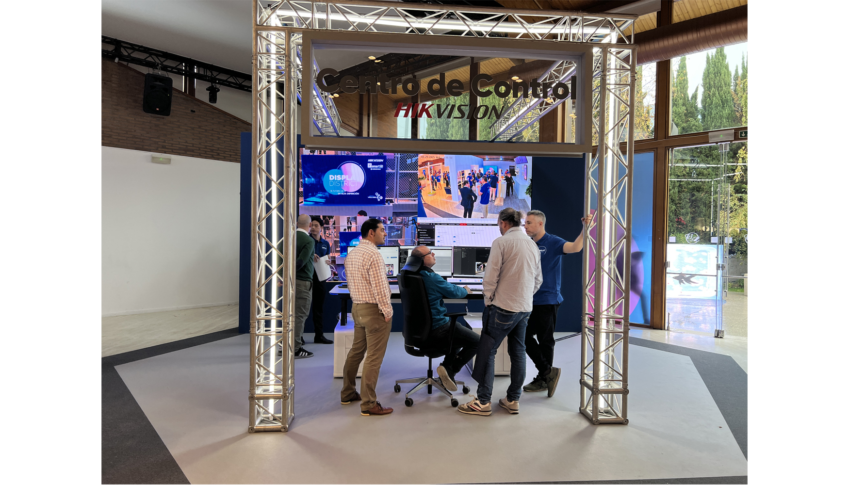 El Control Room reproduca la atmsfera de los centros de monitorizacin