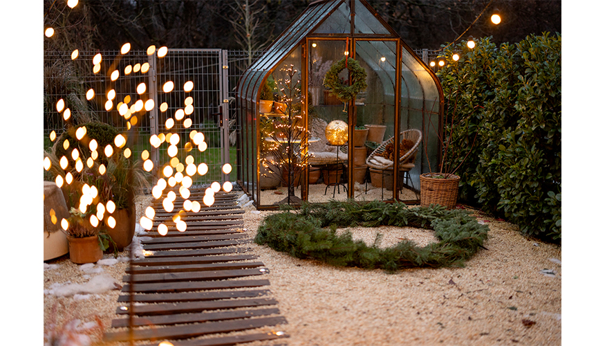 La incorporacin de elementos textiles naturales y clidos, como mantas de lana, cojines de terciopelo o alfombras resistentes...