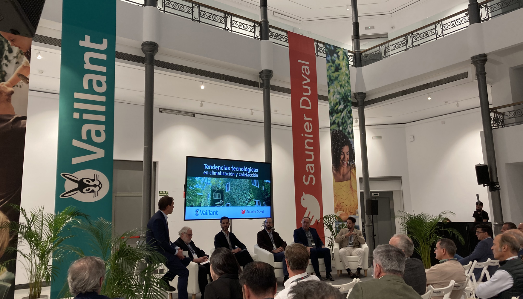 El encuentro se celebr� bajo el lema 'Tendencias tecnol�gicas y normativas en climatizaci�n y calefacci�n'