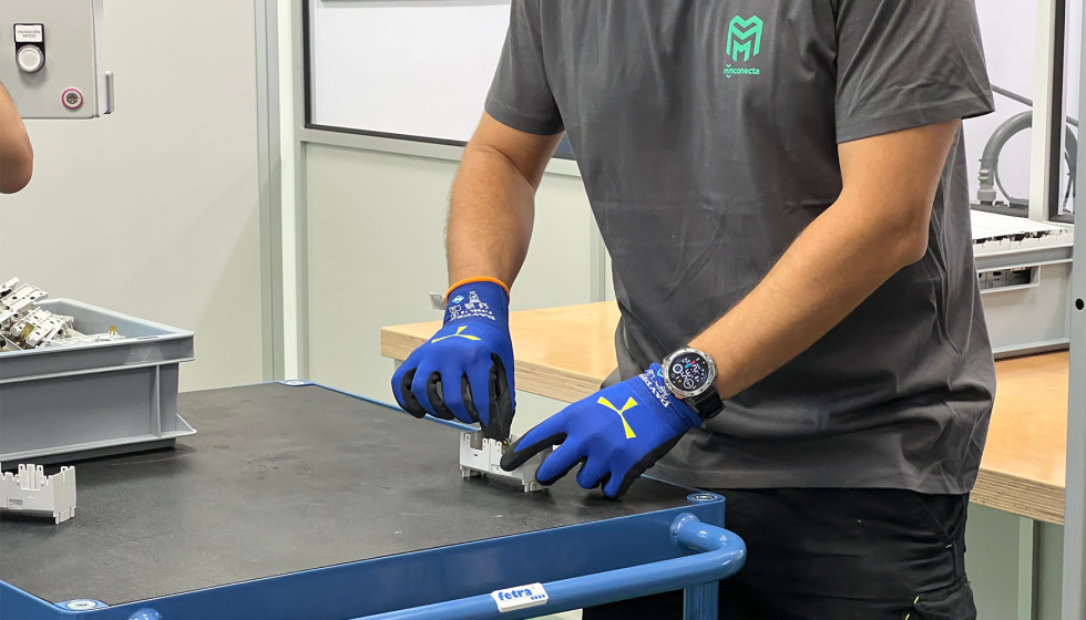 Foto de MMConecta acelera su produccin con una nueva lnea semiautomtica y refuerza su apuesta por la Gama 45