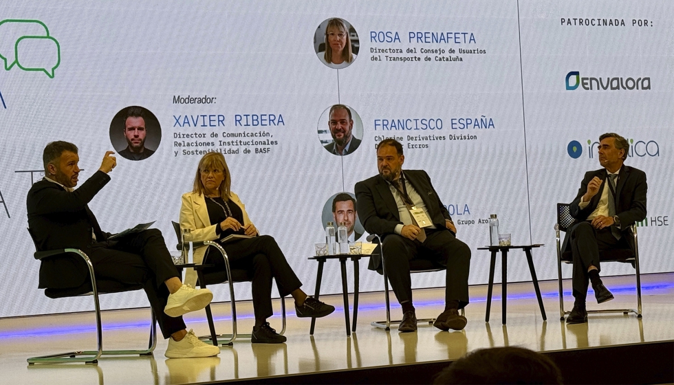 Debate moderado por Xavier Ribera, con la participacin de destacados lderes del sector industrial y logstico