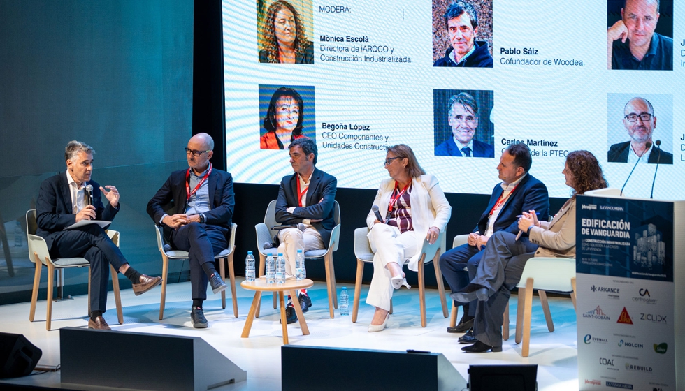 Mesa redonda Construccin industrializada: el futuro de la vivienda...