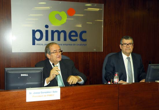 Josep Gonzlez, a la izquierda, con el presidente de Ferca, Xavier Carulla, en la sede de Pimec en Barcelona