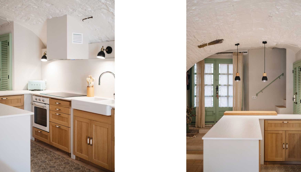 La cocina combina artesana y diseo, destacando como uno de los elementos distintivos de la vivienda...