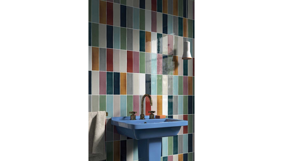 Las tcnicas artesanales se complementan con tecnologas modernas, como la impresin 3D, dando lugar a piezas sostenibles de alto valor cultural...