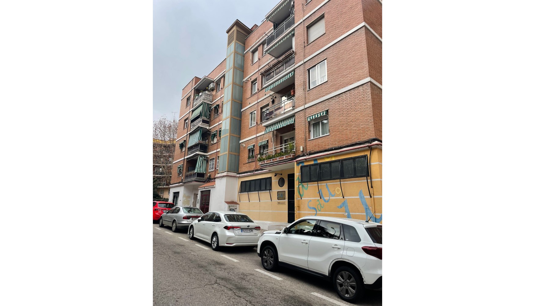 El envejecimiento de la poblacin y la movilidad reducida convierten la accesibilidad en un reto urgente para las comunidades de propietarios...