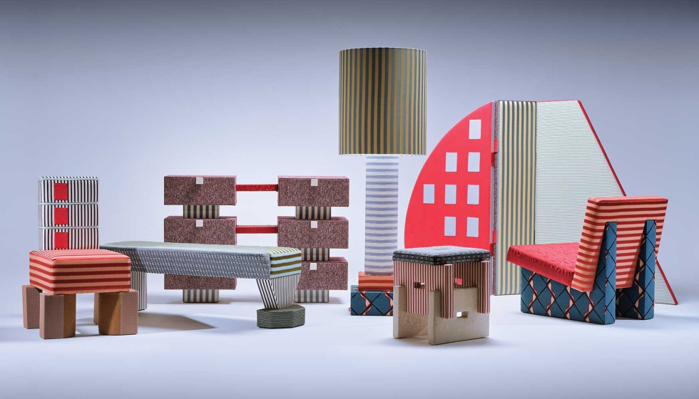 Silla (showroom de Barcelona), lmpara (flagship de Madrid), biombo (tienda de Marbella), taburete (local y taller de Sta...