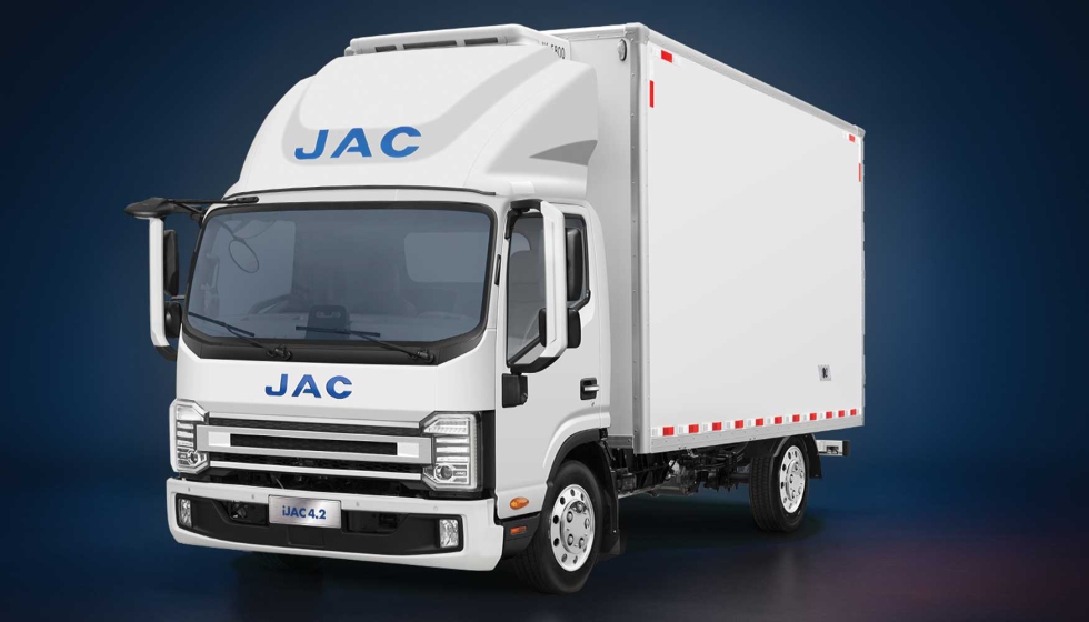El nuevo iJAC 4.2 combina autonoma real de 250 km con un diseo robusto y mantenimiento simplificado