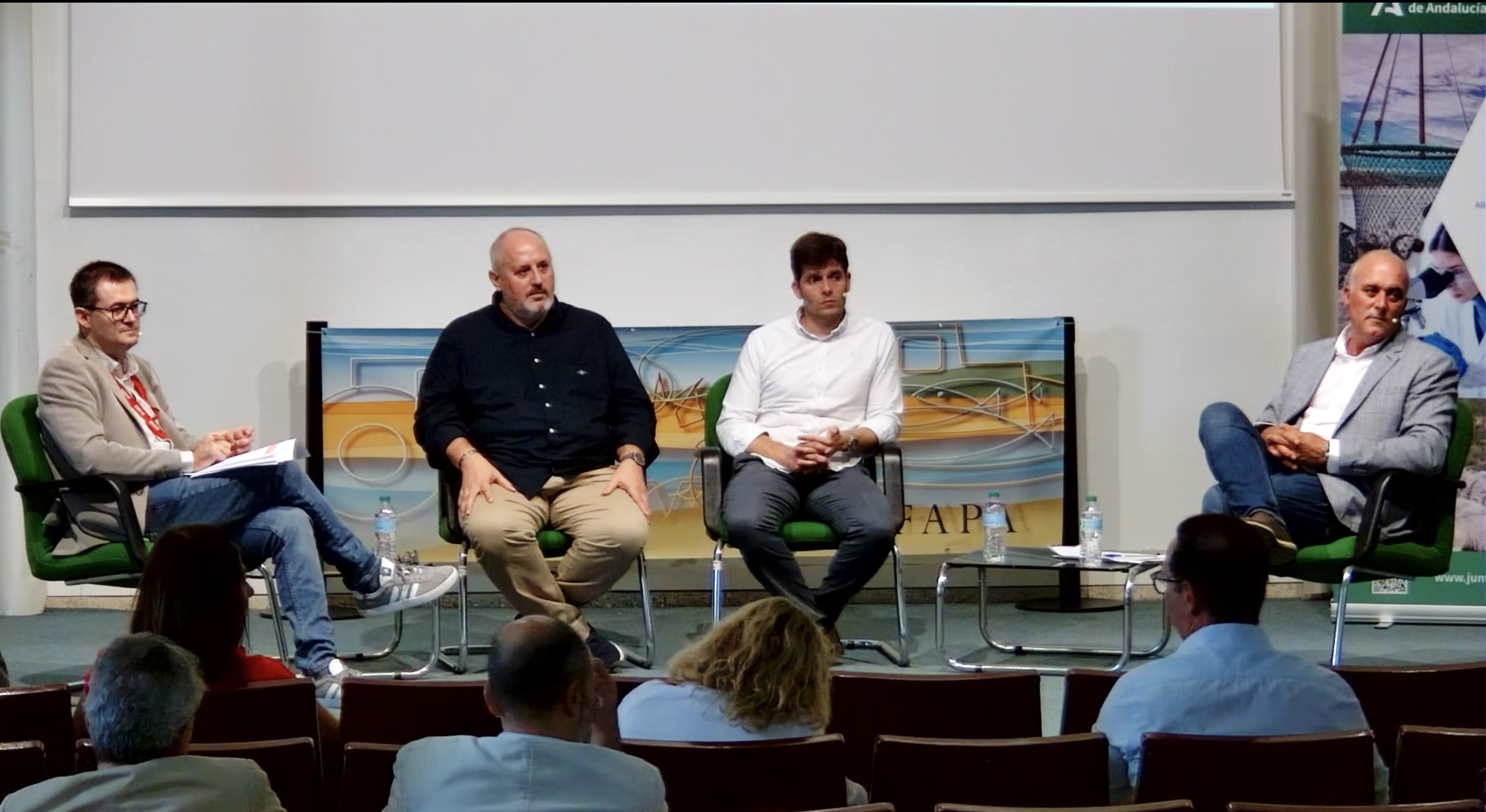 Manuel Apolonio Contreras, presidente de Parque Norte, Miguel ngel Gavira, gerente de Cooperativa Las Nieves, y Alonso Navarro...