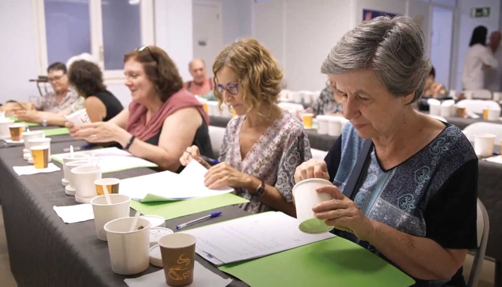 La protena de insectos contiene grasas saludables que incluyen cidos grasos poliinsaturados como el omega-3 y el omega-6...