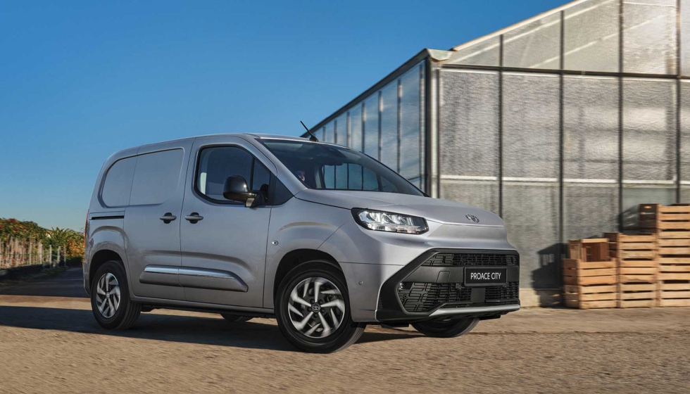 El nuevo acabado GX Plus de Toyota Proace y Proace City VAN combina tecnologa, confort y seguridad para profesionales del transporte...