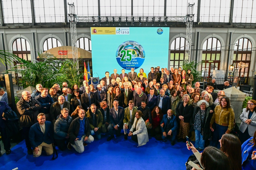 Asistentes al acto conmemorativo en Madrid por el 25 aniversario de Seiasa