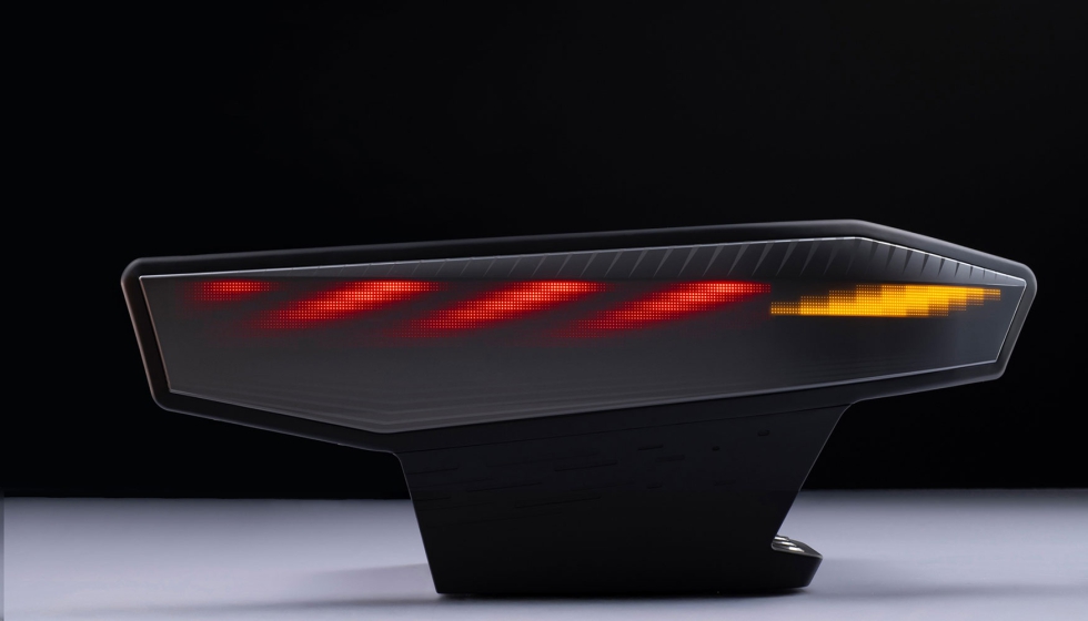 Aplicacin de lminas LED con el proceso Functional Foil Bonding Adhesive