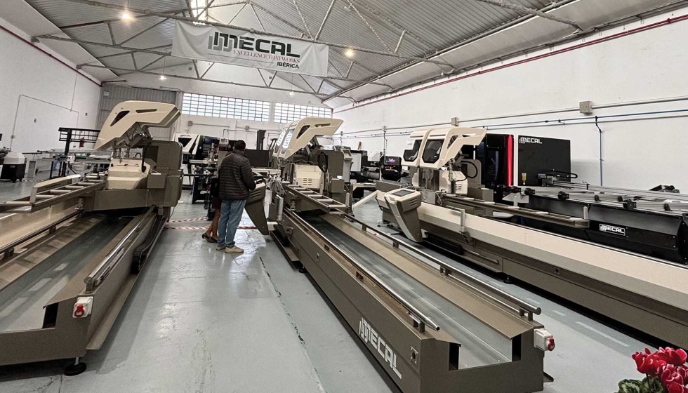 Mecal Ibrica tambin expuso su gama de tronzadora de doble cabezal en la jornada de puertas abiertas
