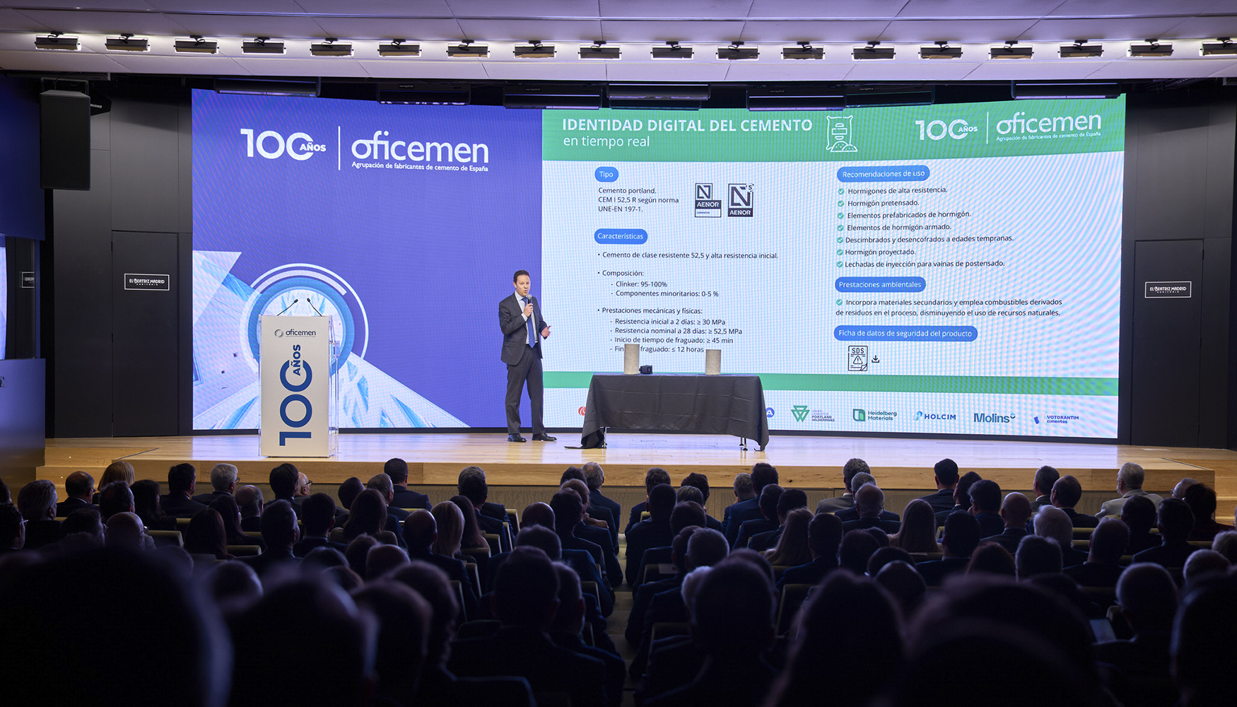 El presidente de Oficemen, Ricardo de Pablos...