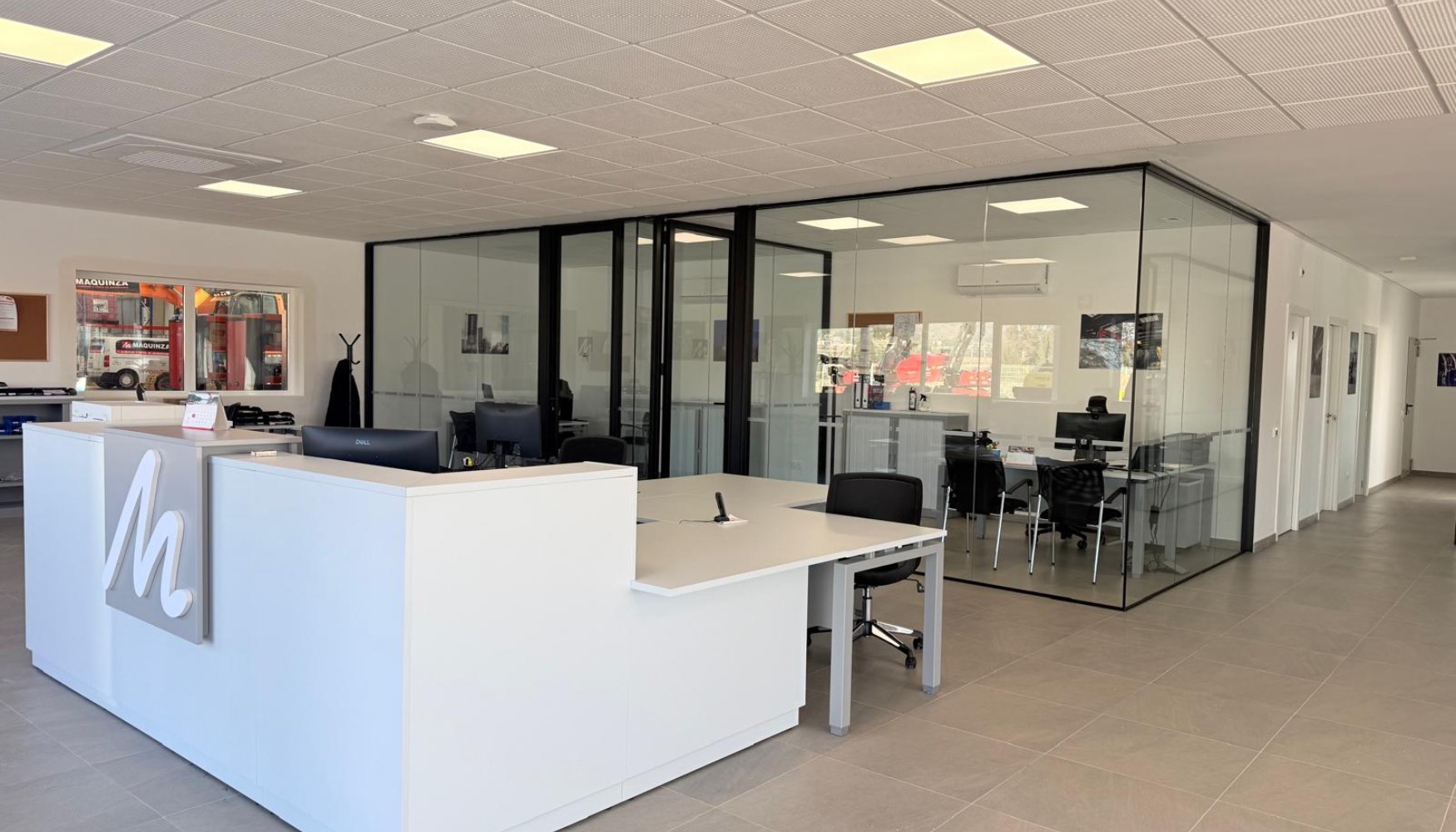 Interior de la nueva delegacion