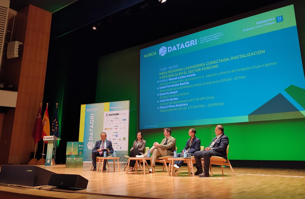 El Forum Day acogi� varias mesas de debate con expertos de distintos sectores relacionados con la actividad agr�cola y ganadera...