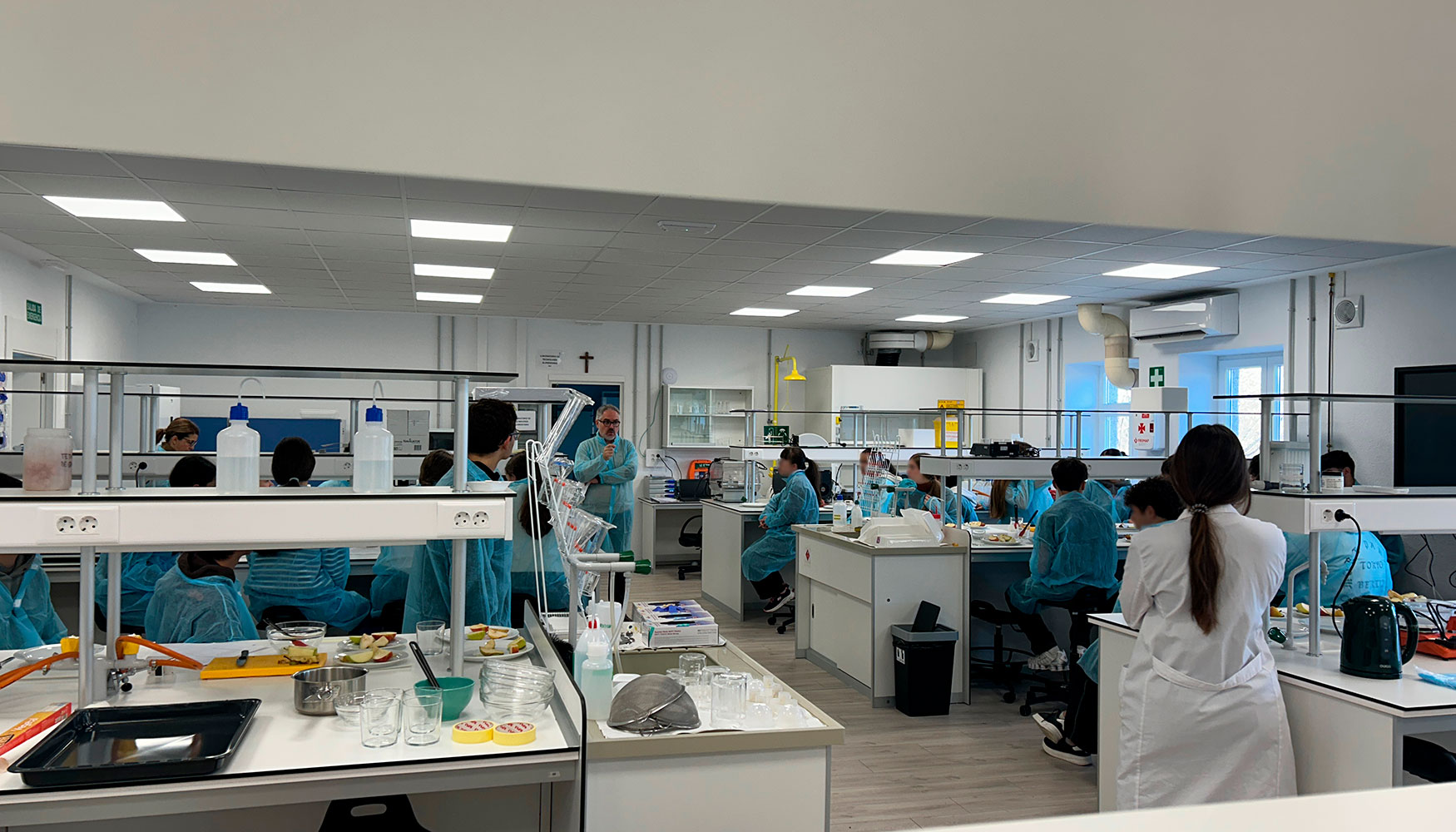 La Universidad Catlica de vila (UCAV) ha organizado 32 actividades para la Semana de la Ciencia de Castilla y Len 2025...