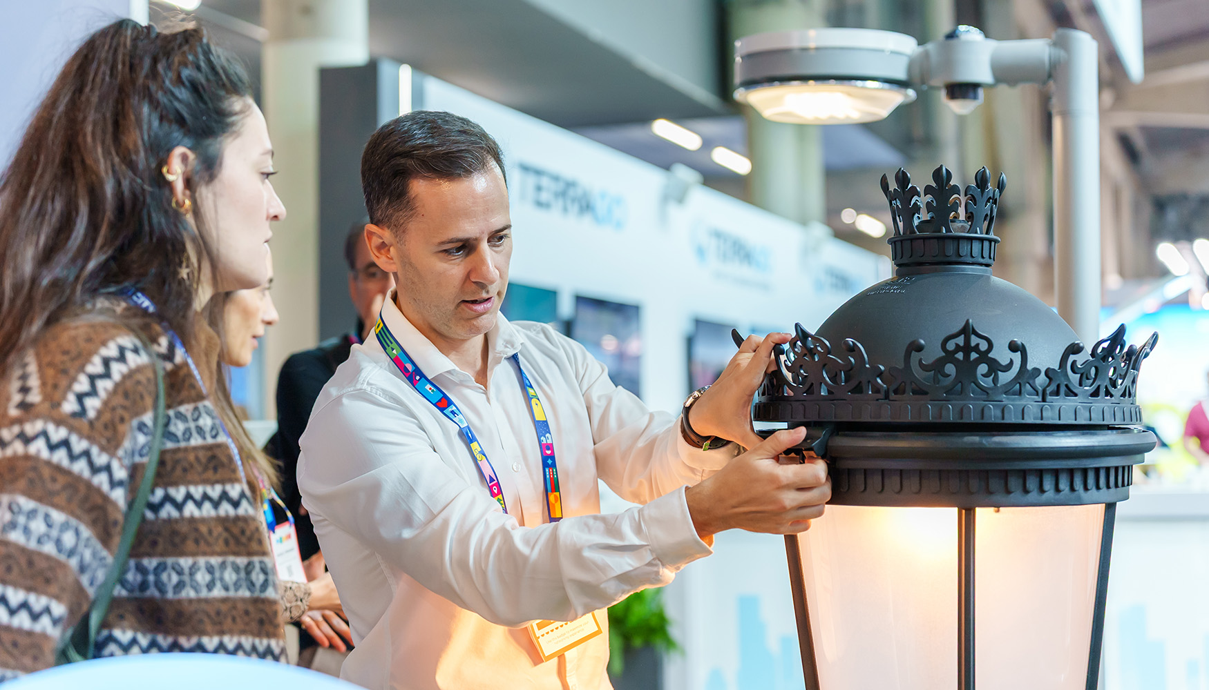 ATP Iluminacin reafirm su compromiso con la estandarizacin y la conectividad de sus luminarias, avalado por su pertenencia al Zhaga Consortium...