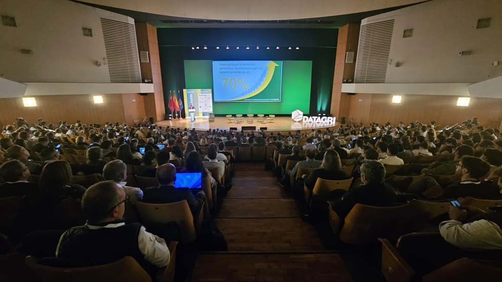 Forum Day de DATAGRI 2025 celebrado en el auditorio Vctor Villegas de Murcia