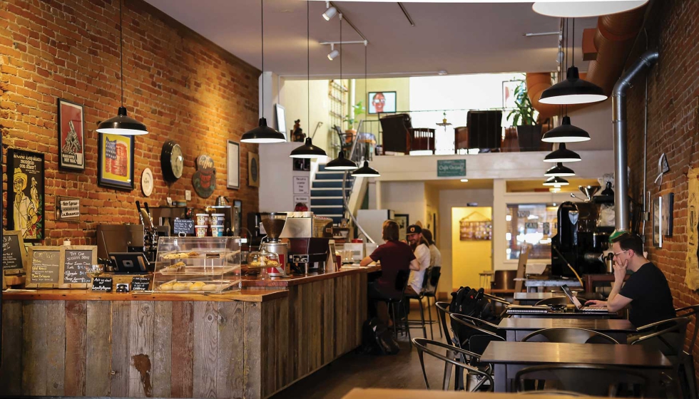 El caf y los nuevos momentos de consumo impulsan oportunidades en hostelera. Foto de Qiming Chen en Unsplash