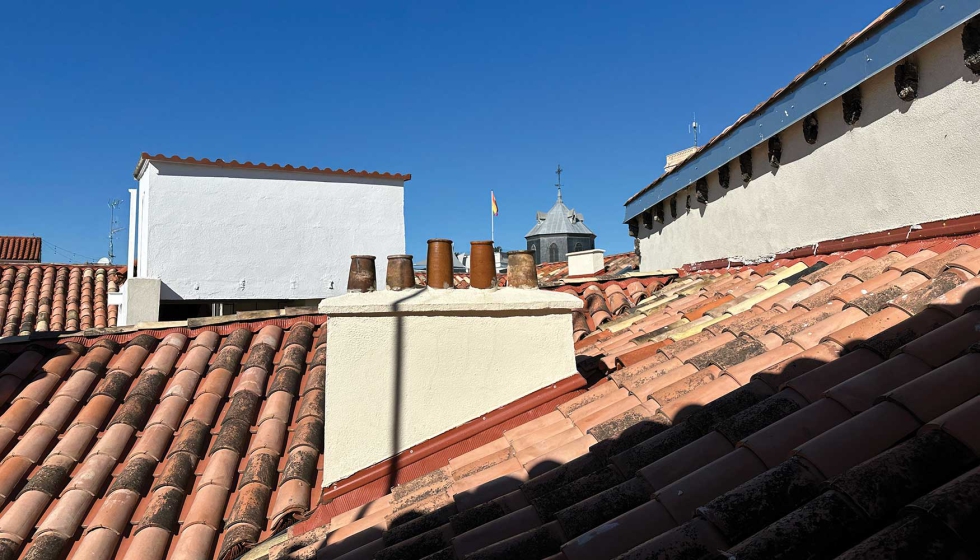 Detalle de una de las chimeneas que se ha restaurado pieza a pieza