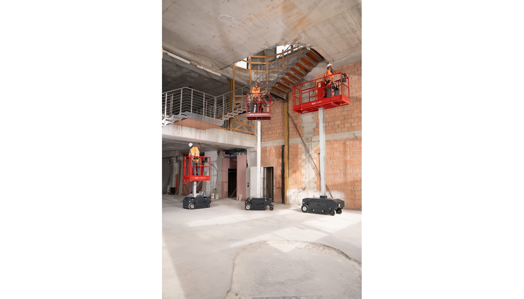 La Leonardo HD 430 completa la gama Leonardo, que ya inclua la Leonardo HD y la Lui 460