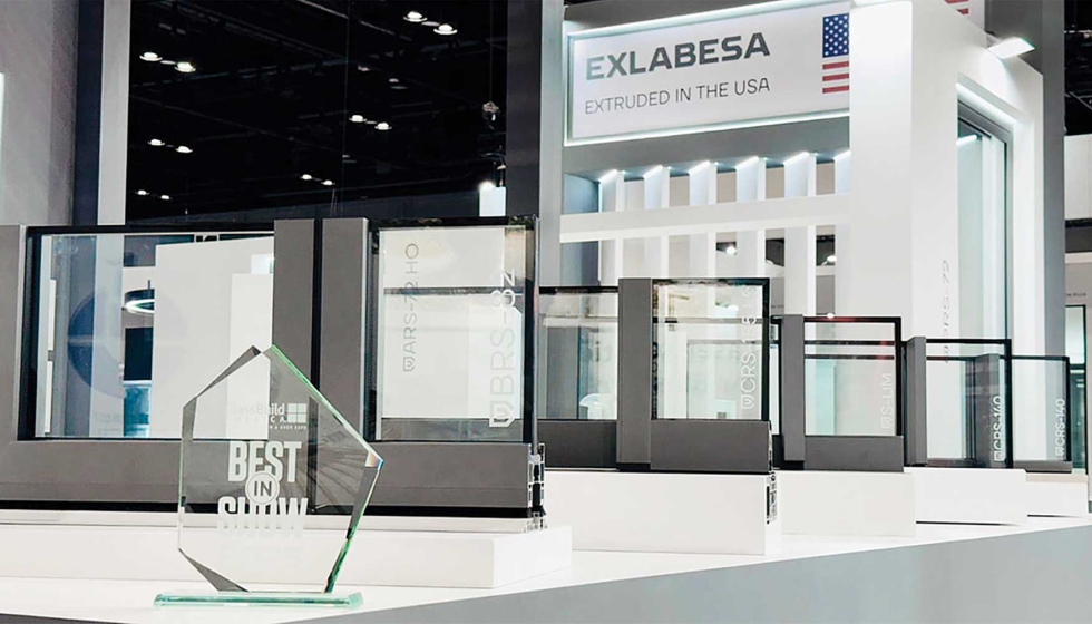El diseo del stand de Exlabesa en GlassBuild America fue merecedor del premio Best In Show 2025 First-Time Exhibitor