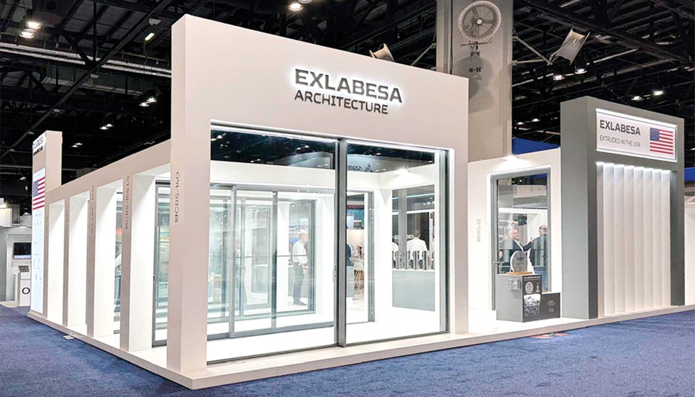 Exlabesa Architecture expuso diversas novedades en GlassBuild America 2025, como las ventanas ARS-72 y ARS-77, sus puertas IDS-30 y BRS-82...
