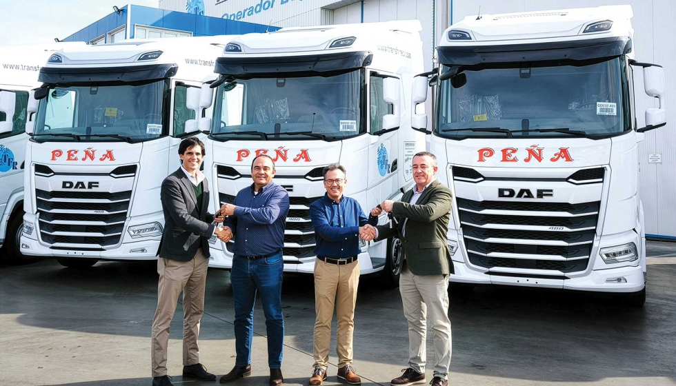 Entrega de las nuevas unidades DAF XG adquiridas por Transfrired a trav�s de Truckland