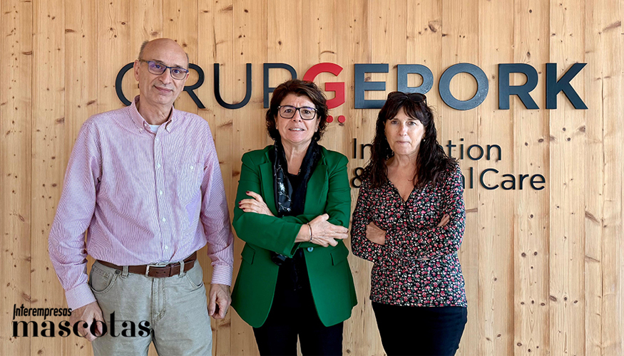 Jordi Clerias, socio fundador y CEO de Everest-Tecnovet; Gemma Vivet, consejera delegada de Grup Gepork; y Maria Victoria Canals...