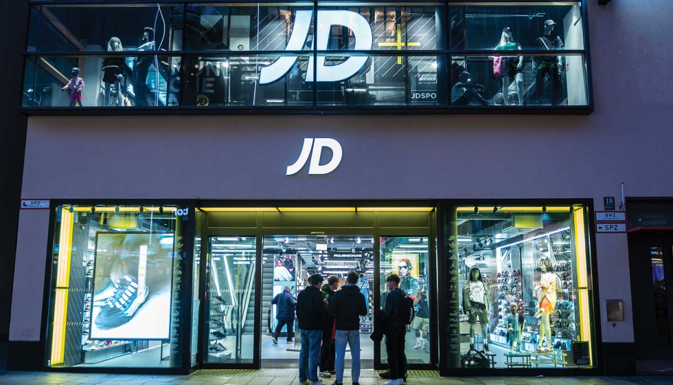 Foto de JD Sports acelera en el exterior y salva el trimestre con un alza del 8,1% en ventas