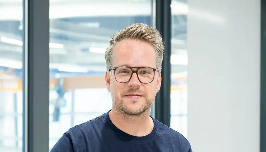 Aaron Reinisch dirige la divisin de cermica y materiales duros de Fuchshofer