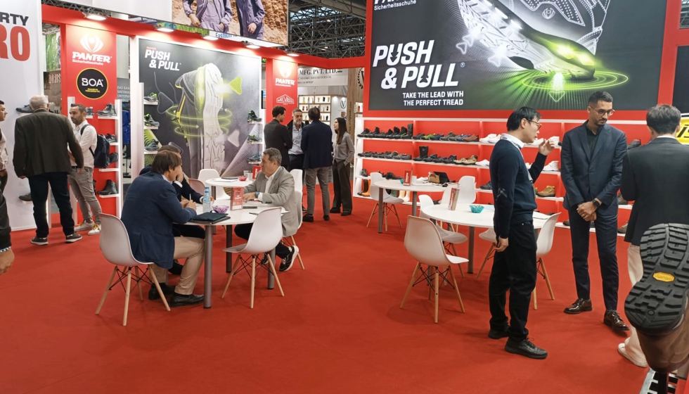 Stand de Panter en la A+A 2025