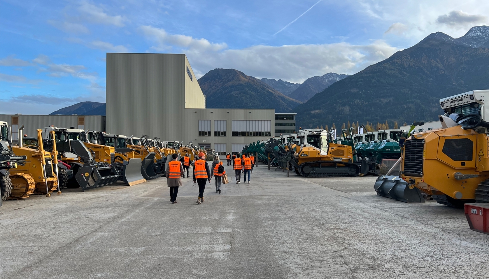 La planta de Liebherr-Werk Telfs GmbH se afianza como el epicentro europeo del movimiento de tierras...