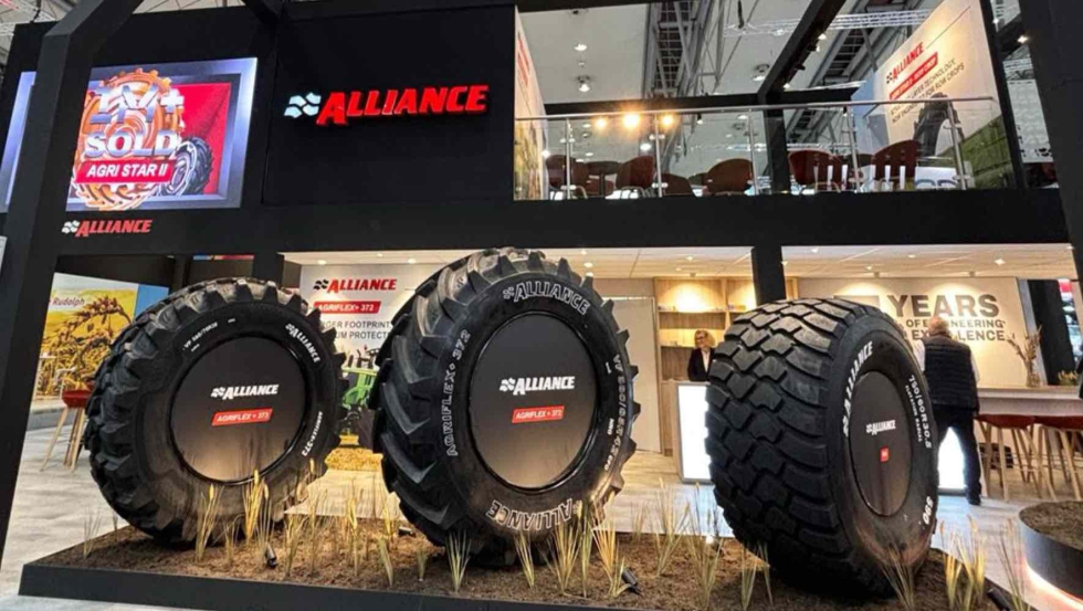Alliance tambin expuso otros neumticos de su amplia oferta en Agritechnica 2025