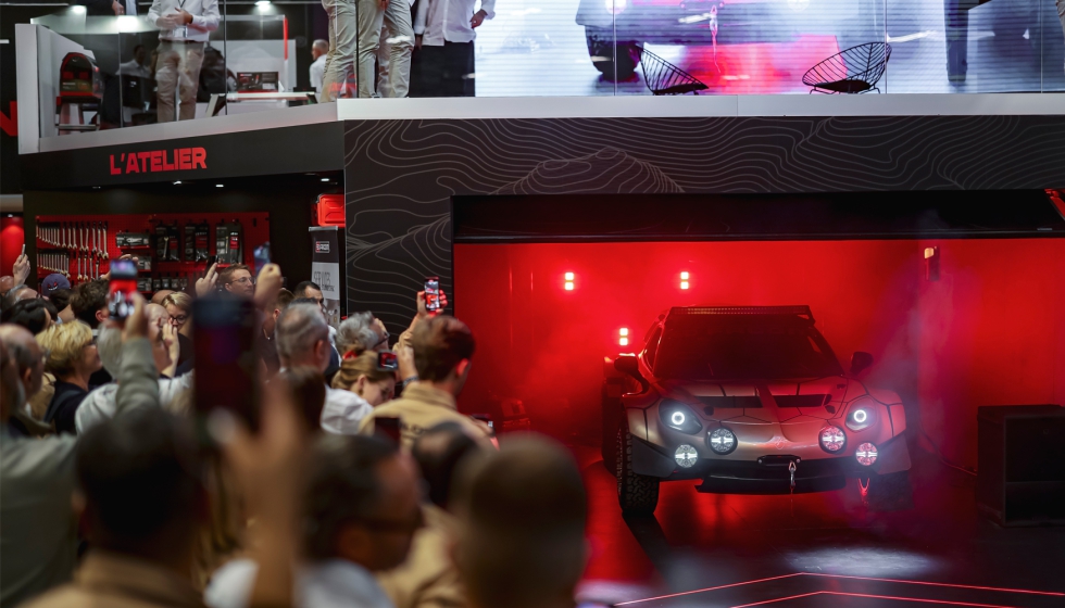 Networking y negocios bajo el lema Todos unidos en torno a una pasin compartida, smbolo del 50 aniversario de Equip Auto Pars...